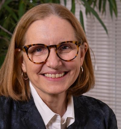 A head shot of Dr. Kellie Murphy of Sinai Health.