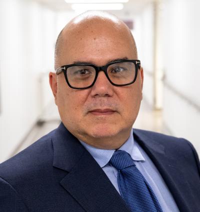 Dr. John Theodoropoulos headshot