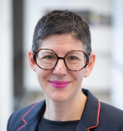 photo of Lesley Wiesenfeld