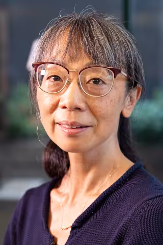 Headshot of Dr. Mei Zhen 