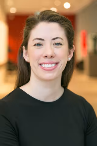 Headshot of Dr. Kelsey McLaughlin