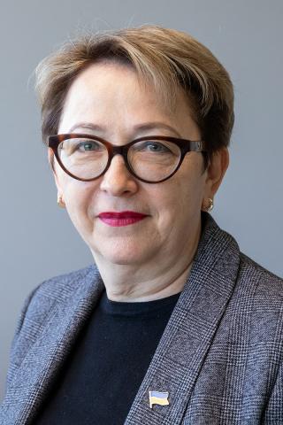Headshot of Dr. Oksana Shynlova