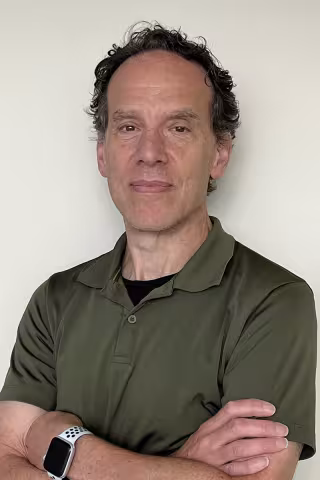 Headshot of Dr. Ian Rogers
