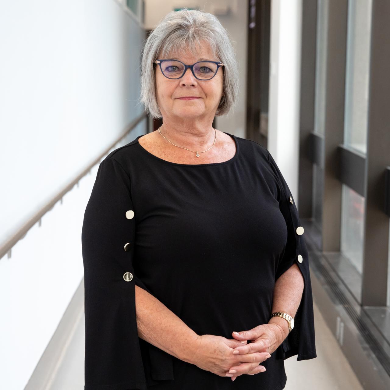 Headshot of an employee of Sinai Health