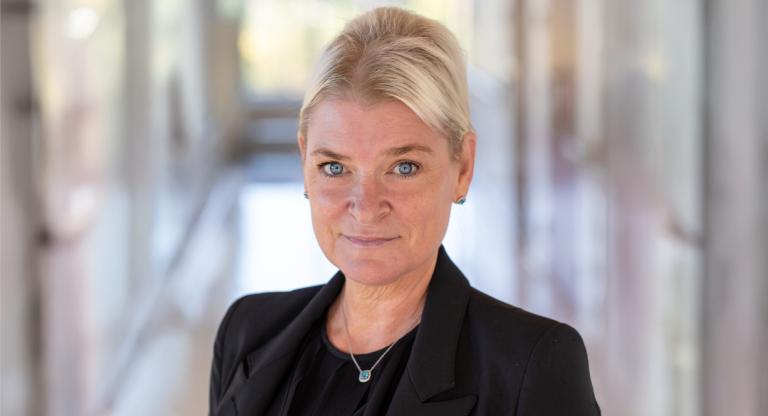 woman wearing black blazer