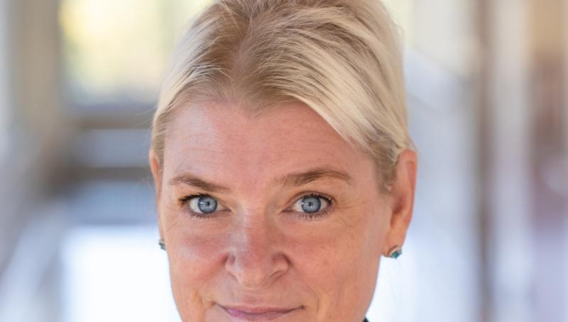 woman wearing black blazer