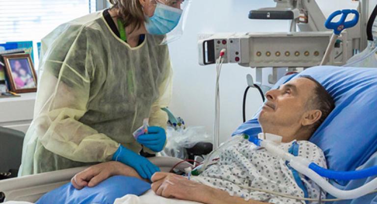 Dr. Erin Bearss with a patient