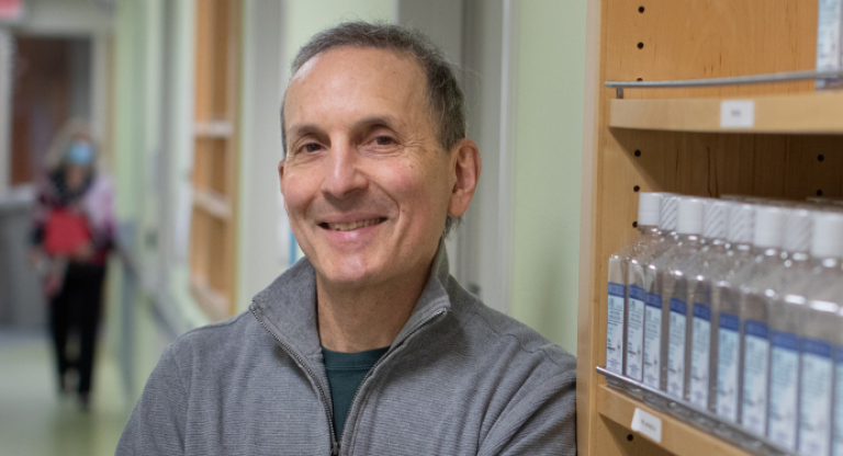 Dr. Daniel Drucker