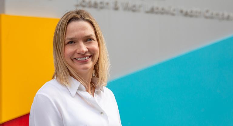 Dr. Jennie Johnstone