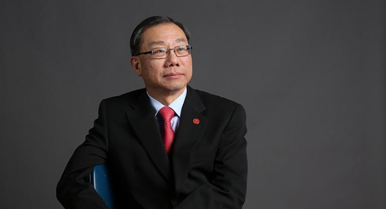 Dr. Shoo Lee