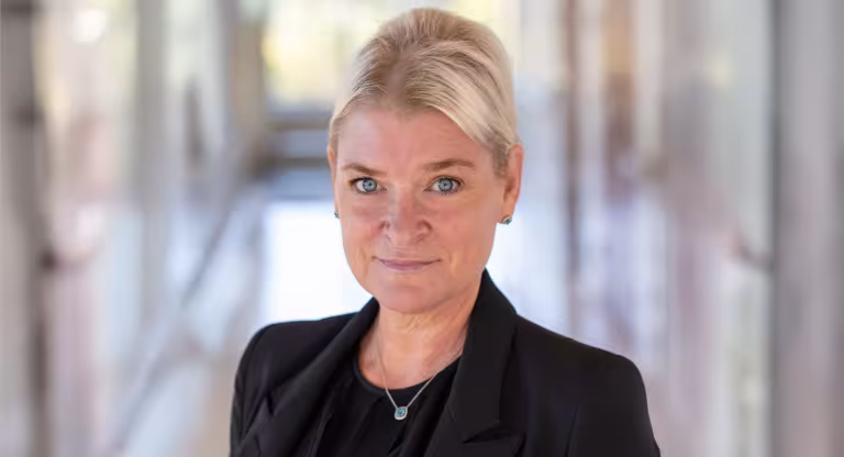 woman wearing black blazer